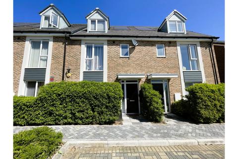 Masterman Place, Uxbridge, UB10