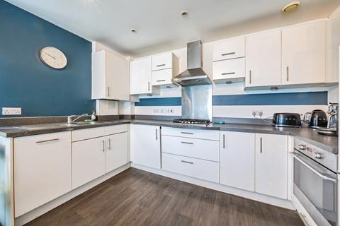 2 bedroom apartment for sale, St. Johns Close, Tunbridge Wells, TN4