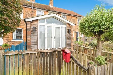 2 bedroom terraced house for sale, Caldbec hill, Battle, TN33