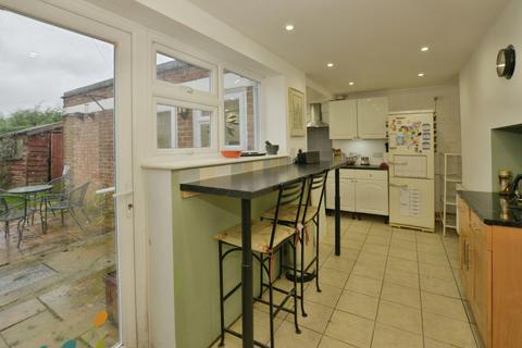 3 bedroom end of terrace house for sale, The Chennells, Ashford, TN26