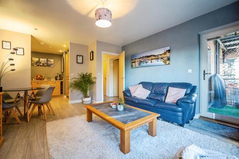 1 bedroom flat for sale, Cannons Wharf, Tonbridge, TN9