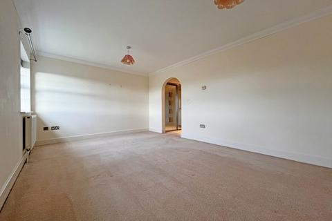 4 bedroom terraced house for sale, Campbell Mews, Eastbourne, BN23 5AH