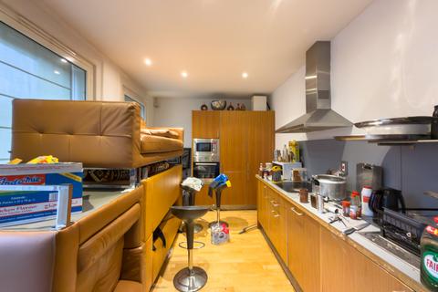 3 bedroom flat for sale, Flat 1, 93A Grey Street, Newcastle upon Tyne, Tyne and Wear NE1 6EG