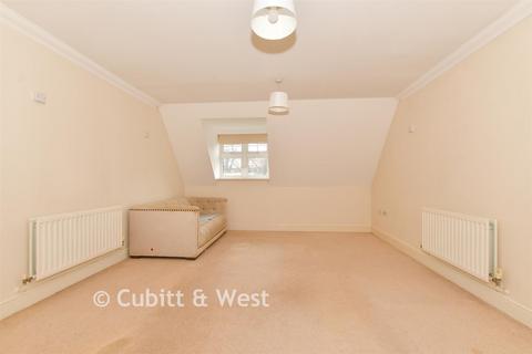 undefined, Warwick Place, Reigate RH2