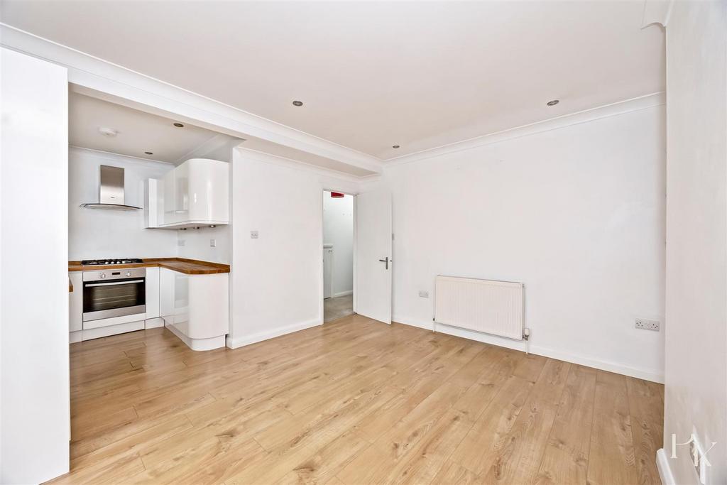 Living Room/Kitchen