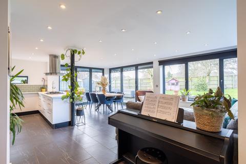 4 bedroom semi-detached house for sale, Elmslac Road, Helmsley YO62