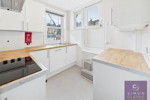 undefined, Priory Road, Crouch End, N8