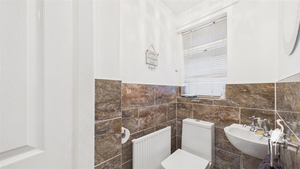 Cloakroom/WC