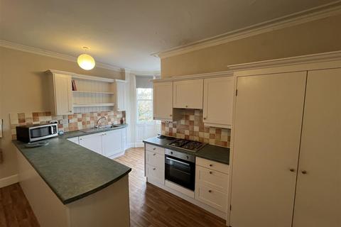 3 bedroom apartment to rent, Northumberland Street, Alnmouth
