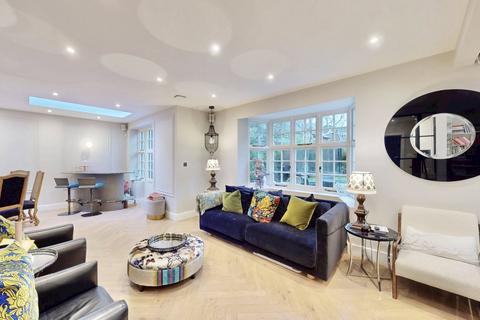 4 bedroom semi-detached house for sale, Northway, Hampstead Garden Suburb