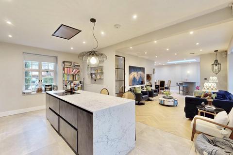 4 bedroom semi-detached house for sale, Northway, Hampstead Garden Suburb