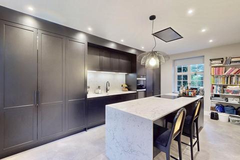4 bedroom semi-detached house for sale, Northway, Hampstead Garden Suburb