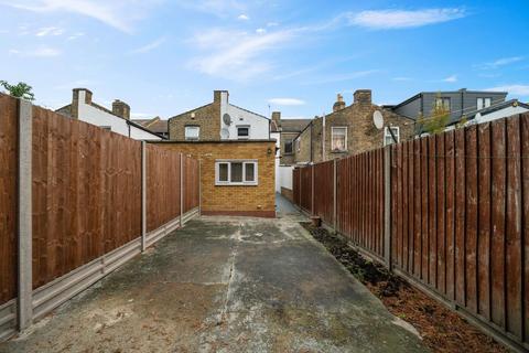 undefined, Scales Road, London, N17