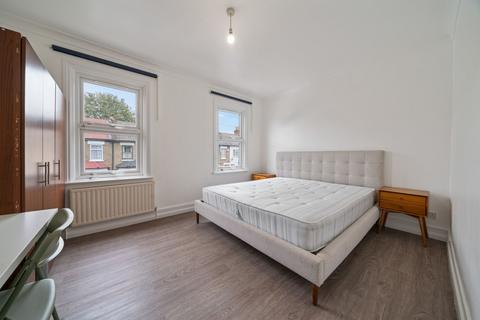 undefined, Scales Road, London, N17