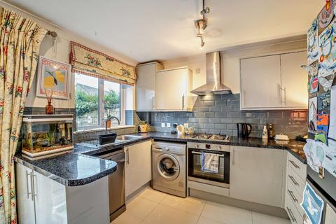 undefined, John Tame Close, Fairford, Gloucestershire, GL7