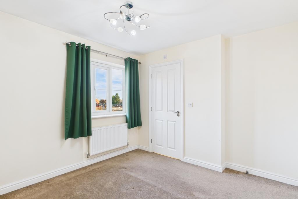 Ewe Move - Spalding - Tweed Close - Bedroom