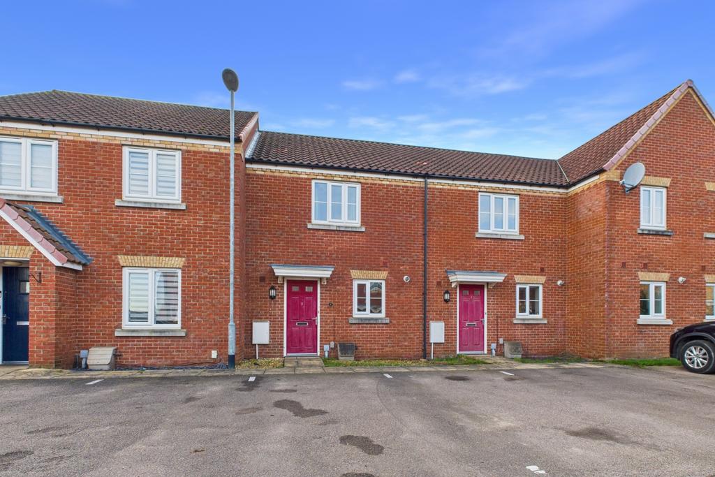 Ewe Move - Spalding - Tweed Close - Parking