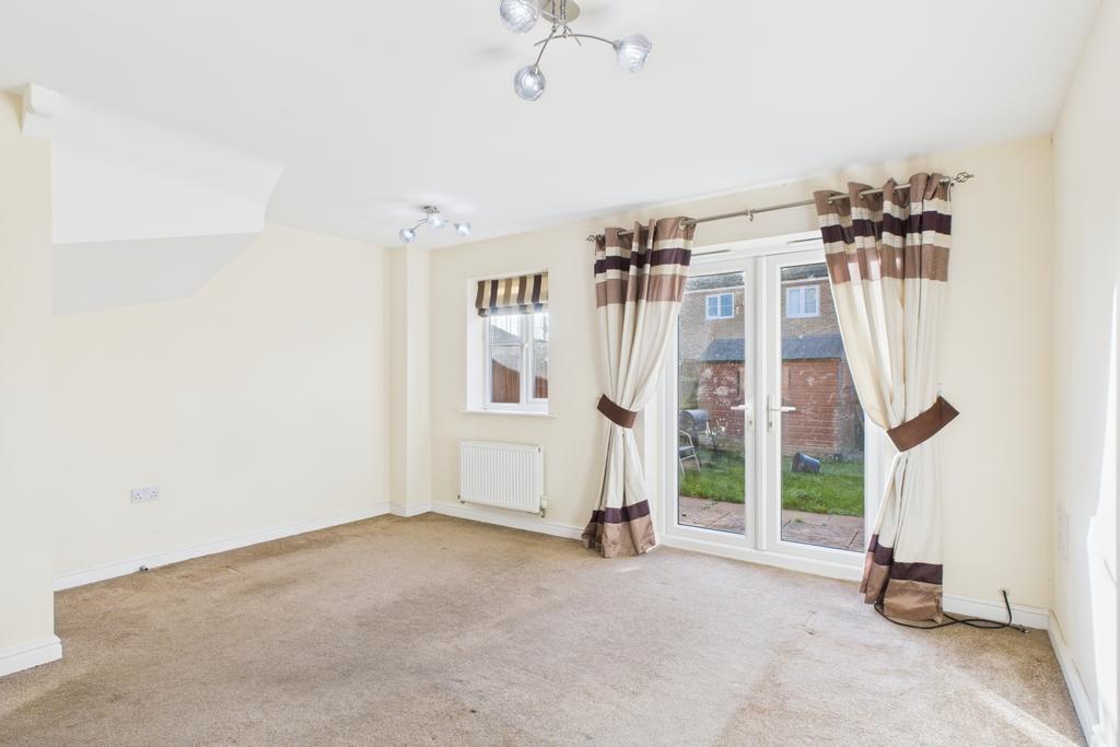 Ewe Move - Spalding - Tweed Close - Lounge