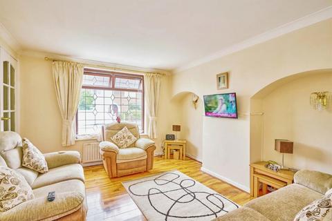 2 bedroom terraced house to rent, Sheppey Road, Dagenham RM9