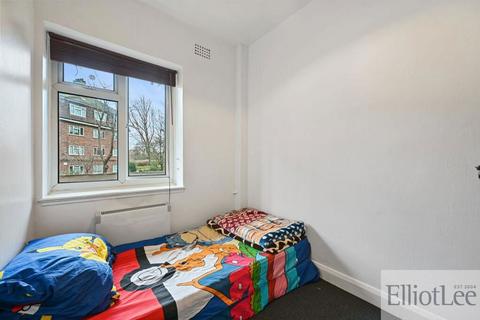2 bedroom apartment for sale, North End Road, Wembley, Middlesex, HA9 0AD