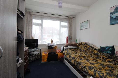 2 bedroom house for sale, Alvis Avenue, Herne Bay