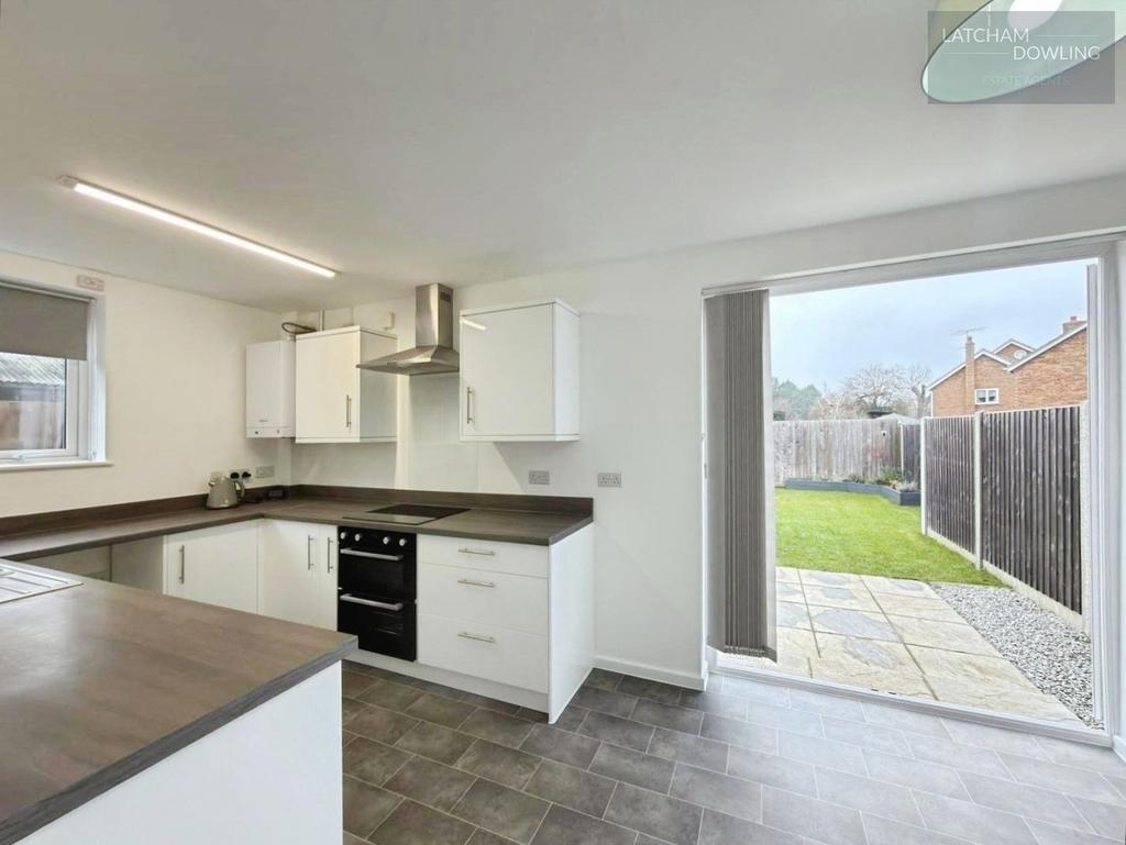 Kitchen/ Breakfast Room