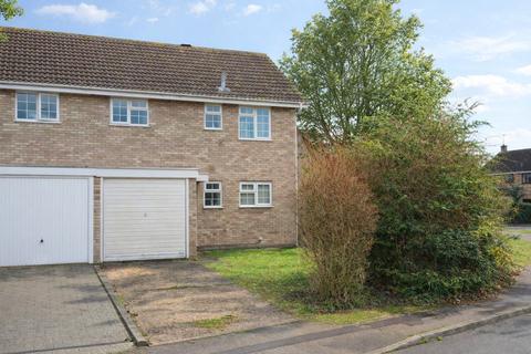 3 bedroom semi-detached house for sale, Wren Close, Mildenhall, Bury St. Edmunds, Suffolk, IP28