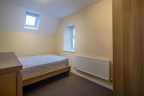 2 bedroom flat to rent, Richmond Road, Cardiff CF24