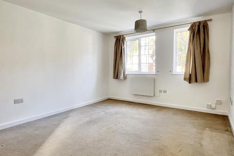 1 bedroom flat to rent, Kingsholm Road, Gloucester GL1