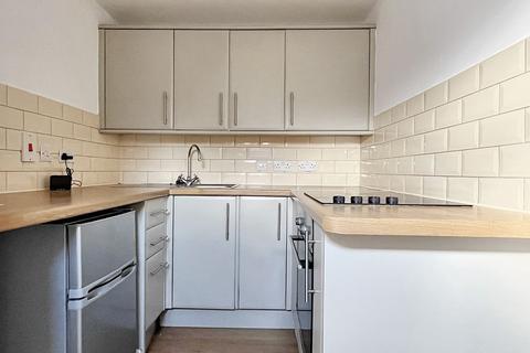 1 bedroom flat to rent, Kingsholm Road, Gloucester GL1