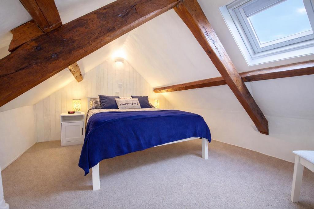 Loft Bedroom 1.png