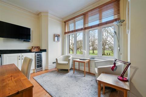 undefined, De Burgh House