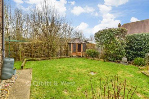 3 bedroom semi-detached house for sale, Morris Drive, Billingshurst, West Sussex