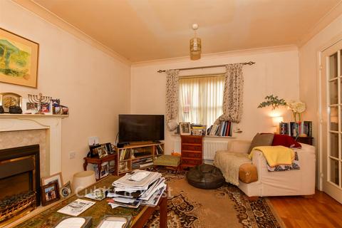 undefined, Morris Drive, Billingshurst RH14