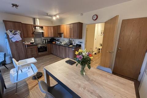 3 bedroom house to rent, Georgia Avenue, West Didsbury, Manchester
