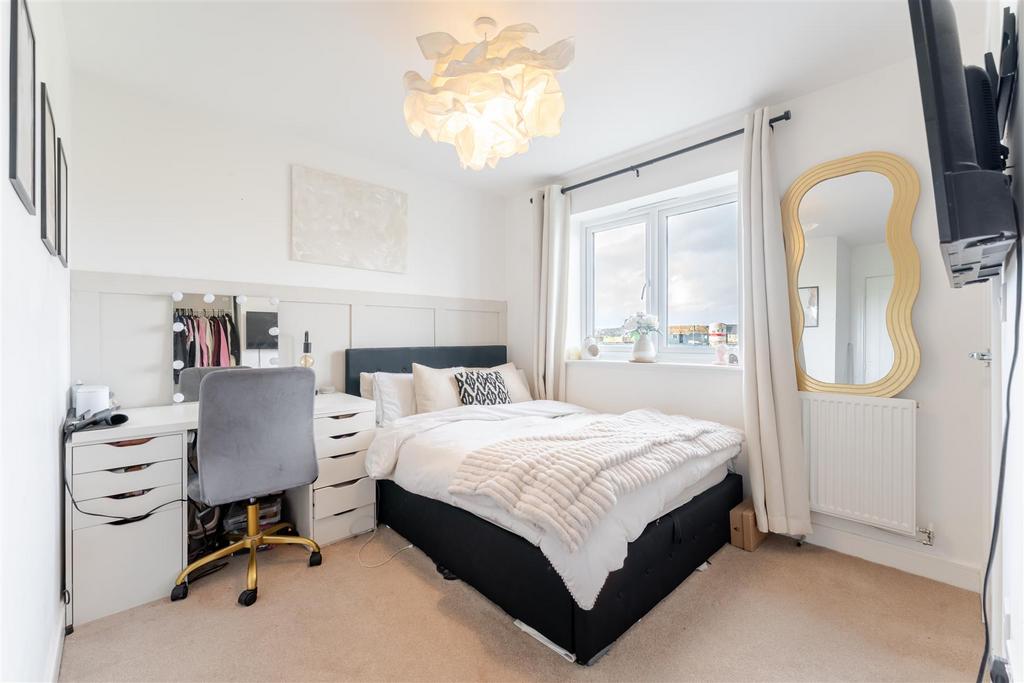 32 Porters Drive Banwell 6.jpg