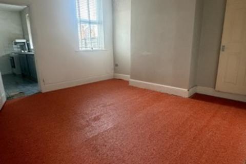 3 bedroom terraced house for sale, New Street, Doncaster, DN5