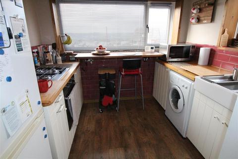 undefined, Harewood Avenue, Heckmondwike