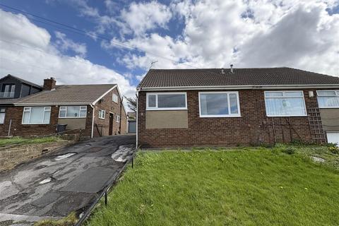 2 bedroom semi-detached bungalow for sale, Harewood Avenue, Heckmondwike