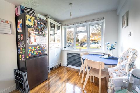 2 bedroom terraced house for sale, Whaddon Way, Milton Keynes MK3