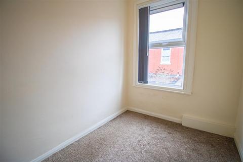 undefined, 3-Bed Terraced House to Let on Henderson Street, Preston
