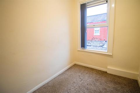 undefined, 3-Bed Terraced House to Let on Henderson Street, Preston
