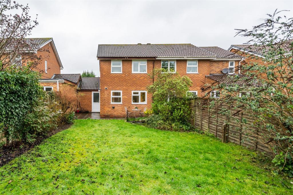 5 Stoneythorpe Close 14.jpg