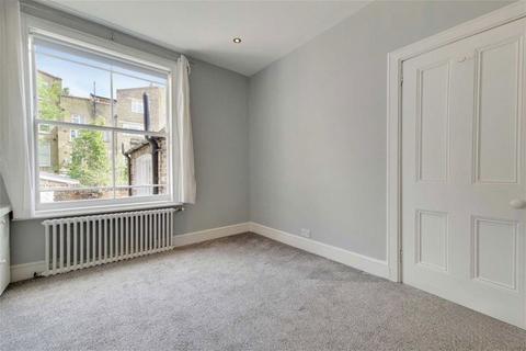 3 bedroom terraced house to rent, Charlton Kings Road, London NW5