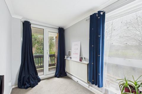 undefined, Featherbed Lane, Forestdale, Croydon