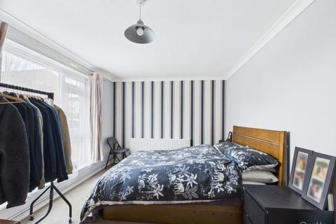undefined, Featherbed Lane, Forestdale, Croydon
