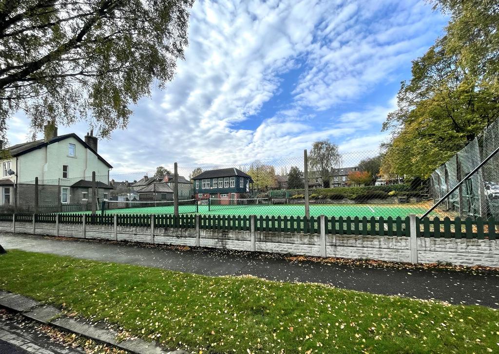 Tennis and bowling club