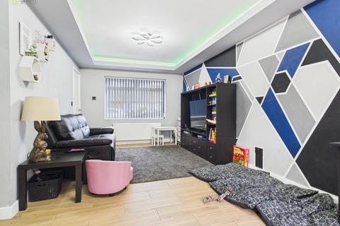 3 bedroom terraced house for sale, Kingshurst, Solihull B37