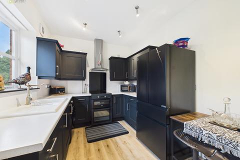 2 bedroom apartment for sale, Four Oaks, Sutton Coldfield B74