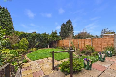 2 bedroom semi-detached bungalow for sale, Whitecrest, Great Barr, Birmingham, B43